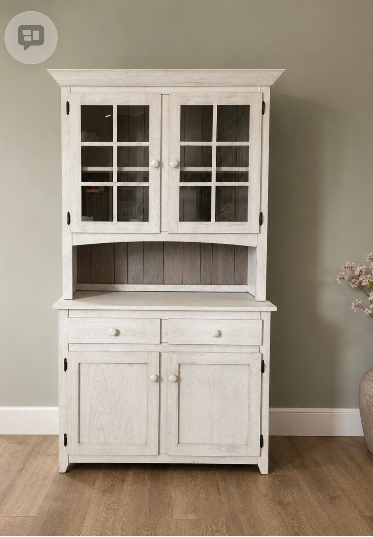 Shaker Short Door Hutch &amp; Buffet