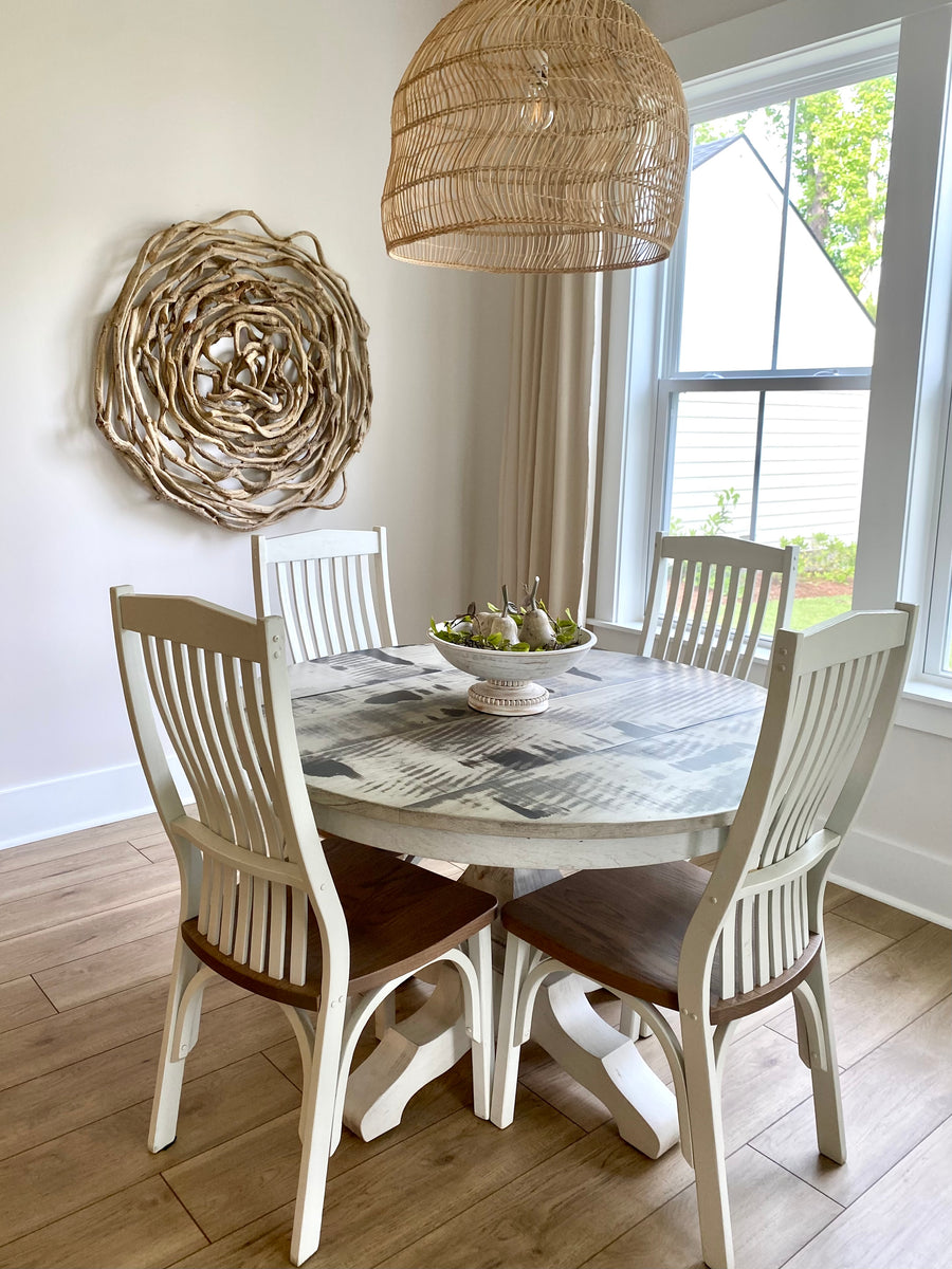 Finn Round Table